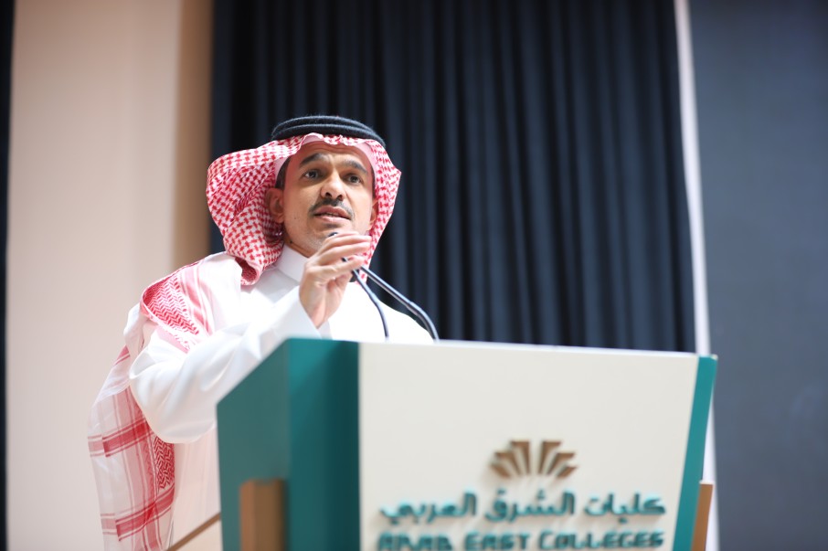 كليات الشرق العربي تستضيف وزارة الدفاع لعرض فيلم “مهمة العوجا” وتقديم محاضرة حول العمل الوطني