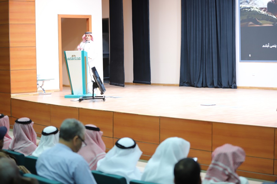 كليات الشرق العربي تستضيف وزارة الدفاع لعرض فيلم “مهمة العوجا” وتقديم محاضرة حول العمل الوطني