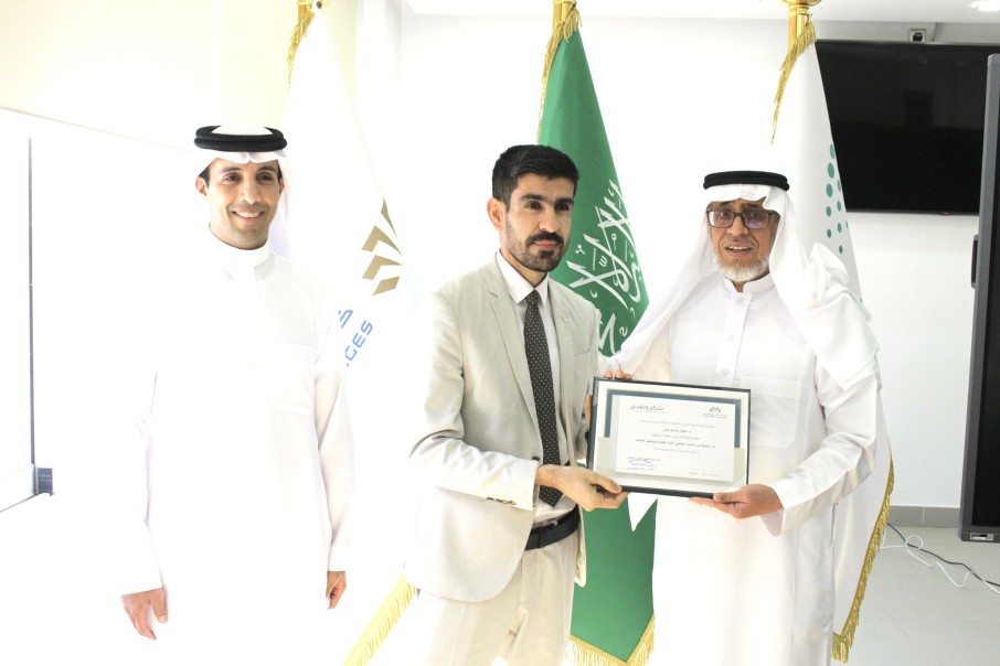 كلية الشرق العربي للحقوق تحتفي بالتميّز