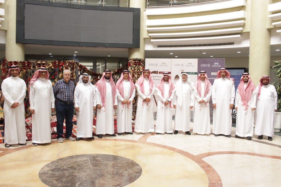 كليات الشرق العربي تُجسّد مسيرة التأسيس في معرض تاريخي