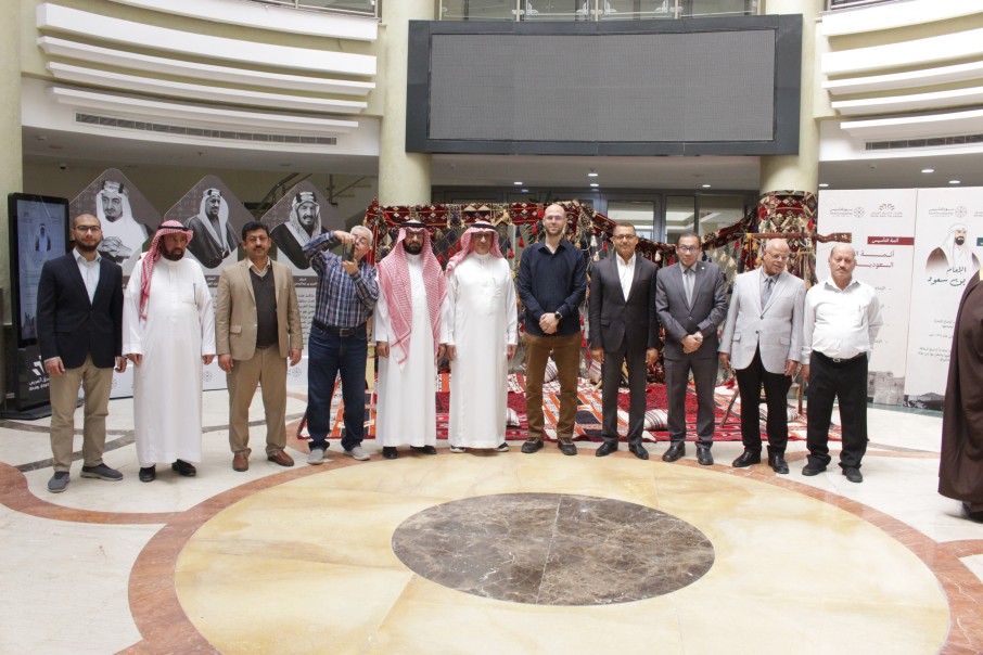 كليات الشرق العربي تُجسّد مسيرة التأسيس في معرض تاريخي